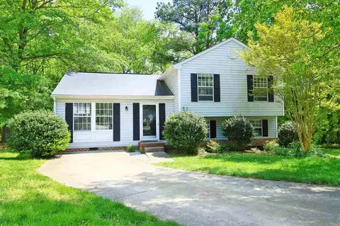 6 Dandywood Ln, Durham, NC 27713 photo 1
