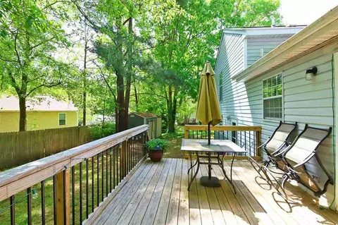 6 Dandywood Ln, Durham, NC 27713 photo 3