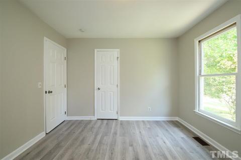 1003 Apache Ln, Apex, NC 27502 photo 15
