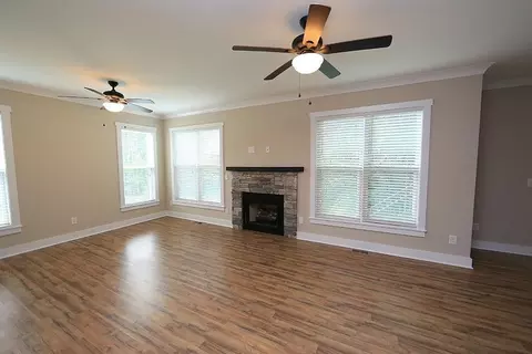 4521 Gresham Dr, Oxford, NC 27565 photo 3
