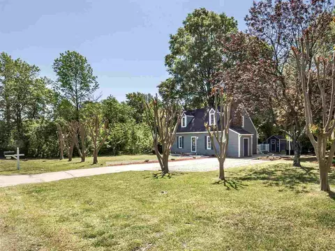 908 Olive St, Apex, NC 27502 photo 2
