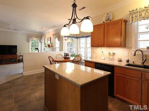 5322 Oakbrook Dr, Durham, NC 27713 photo 4