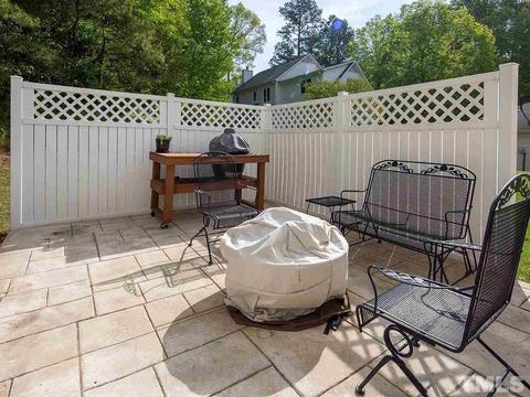 5322 Oakbrook Dr, Durham, NC 27713 photo 9
