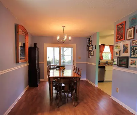 1602 Rowemont Dr, Durham, NC 27705 photo 6