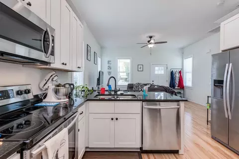 587 E Cabarrus St, Raleigh, NC 27601 photo 8