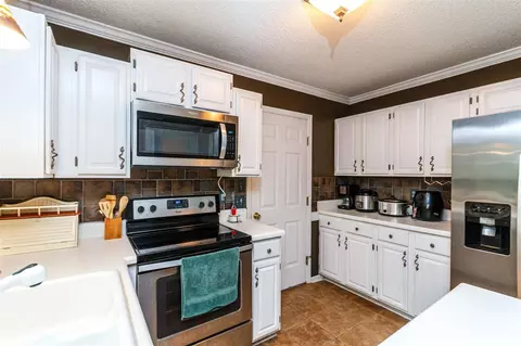 3920 Doeskin Dr, Apex, NC 27539 photo 9
