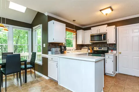 3920 Doeskin Dr, Apex, NC 27539 photo 8