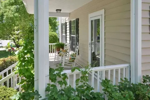 4613 Paces Ferry Dr, Durham, NC 27712 photo 3