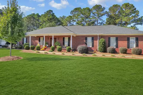 109 Wade Ave, Dunn, NC 28334 photo 1