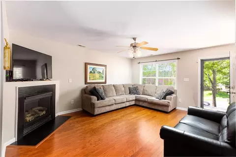 2904 Moorgate Ave, Durham, NC 27704 photo 5