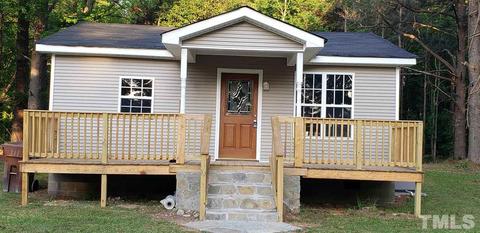 44 Roosevelt Rd, Erwin, NC 28339 photo 1