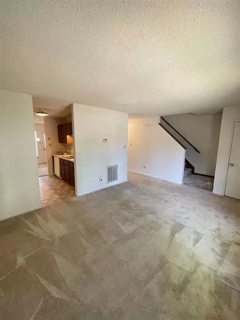 35 Georgetown Ct, Durham, NC 27705 photo 3