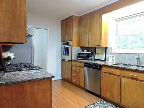 3106 Buckingham Rd, Durham, NC 27707 photo 4