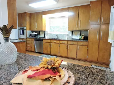3106 Buckingham Rd, Durham, NC 27707 photo 3