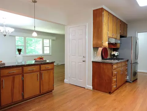 3106 Buckingham Rd, Durham, NC 27707 photo 6