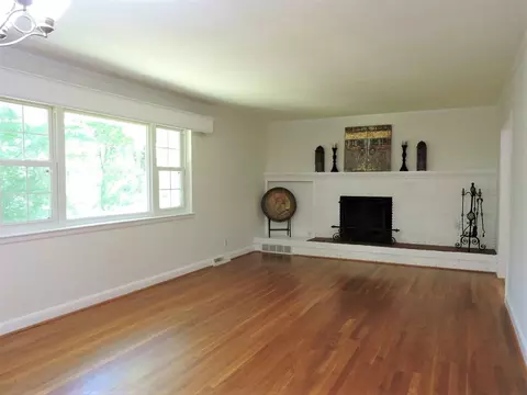 3106 Buckingham Rd, Durham, NC 27707 photo 8