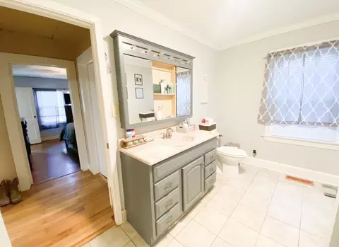 205 John St, Roxboro, NC 27573 photo 8