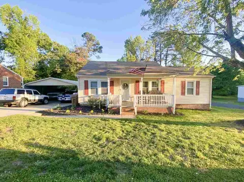 205 John St, Roxboro, NC 27573 photo 1