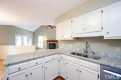 828 Joyner Ct, Wake Forest, NC 27587 photo 13