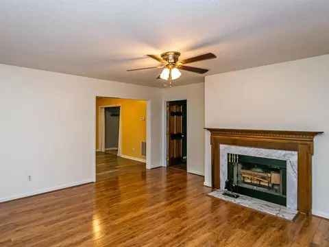 532 Hillcrest Dr, Garner, NC 27529 photo 5