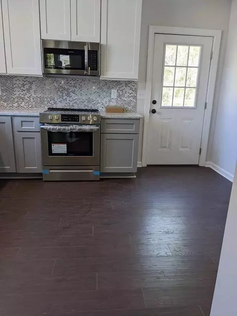 427 E Third St, Wendell, NC 27591 photo 2