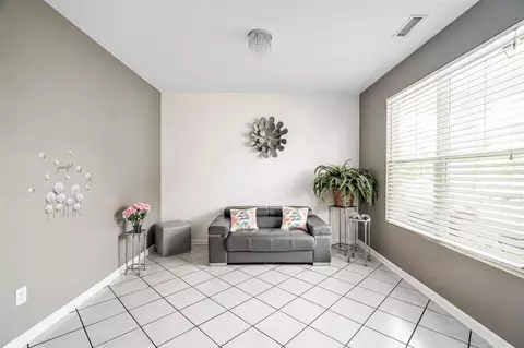 1208 Golden Eagle Dr, Durham, NC 27704 photo 5