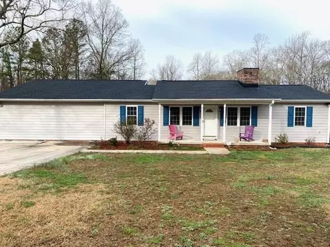 100 Waters Edge Loop, Henderson, NC 27537 photo 1