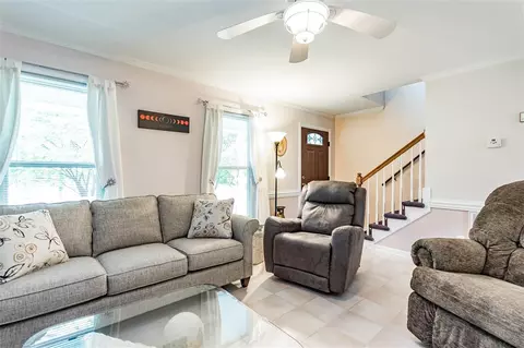 115 Brett Cir, Benson, NC 27504 photo 9