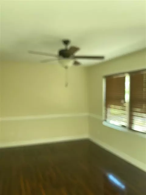 302 Omega Rd, Durham, NC 27704 photo 3