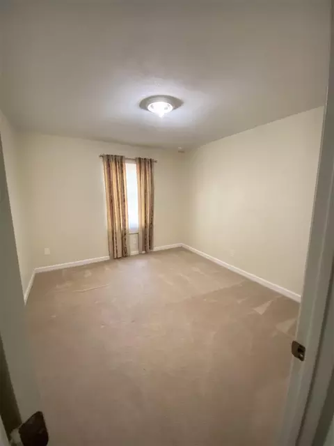 302 Omega Rd, Durham, NC 27704 photo 7
