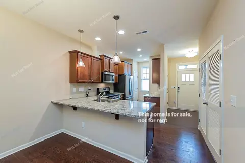 130 Churment Ct, Durham, NC 27703 photo 4