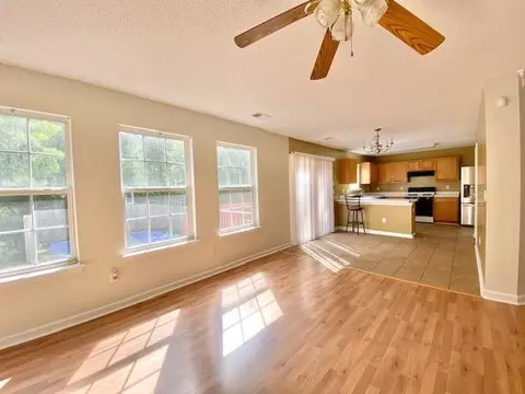 118 Pebblestone Dr, Durham, NC 27703 photo 4