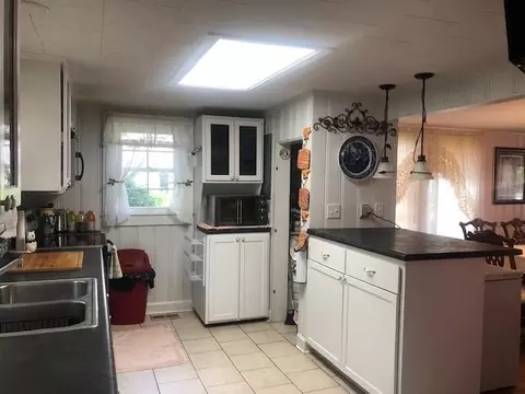 303 E F St, Erwin, NC 28339 photo 10