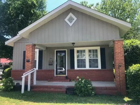 303 E F St, Erwin, NC 28339 photo 1