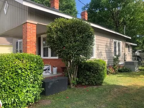 303 E F St, Erwin, NC 28339 photo 2