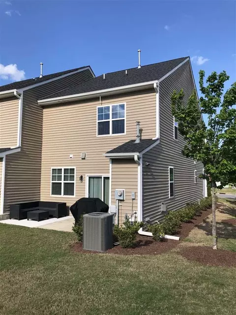 203 Torpoint Rd, Durham, NC 27703 photo 4