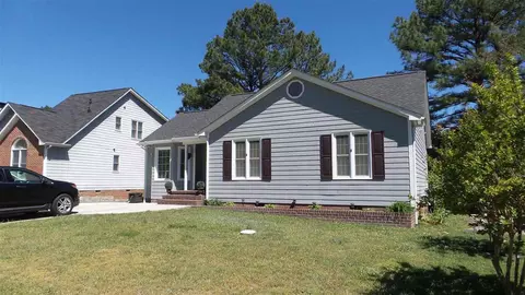 3007 Cathy Dr, Durham, NC 27703 photo 2