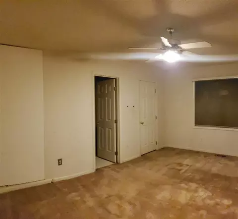 133 Lansing Dr, Benson, NC 27504 photo 9