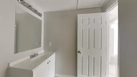 3 Saturn Ct, Durham, NC 27703 photo 11