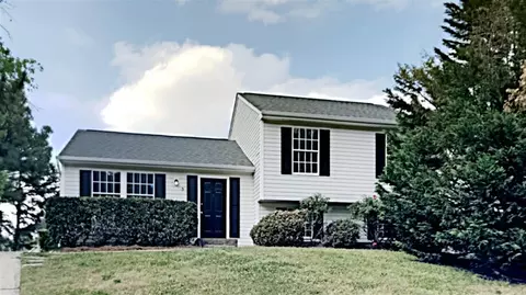 3 Saturn Ct, Durham, NC 27703 photo 1