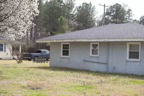111 E Fayetteville St, Micro, NC 27555 photo 4