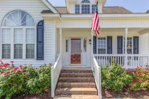 15 Edgecombe Ct, Smithfield, NC 27577 photo 3