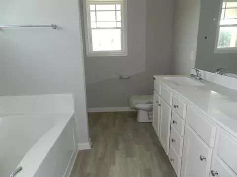 107 Monaghan Ct, Selma, NC 27576 photo 11