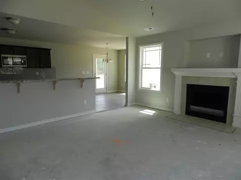 107 Monaghan Ct, Selma, NC 27576 photo 2