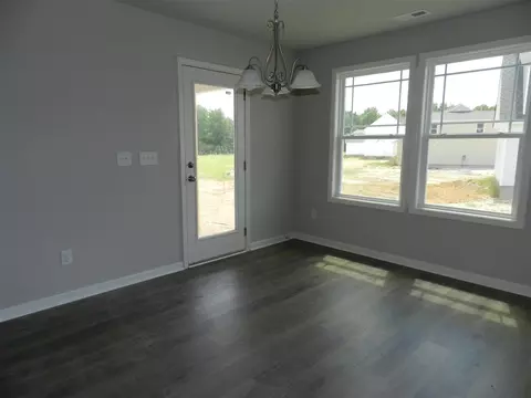 107 Monaghan Ct, Selma, NC 27576 photo 4