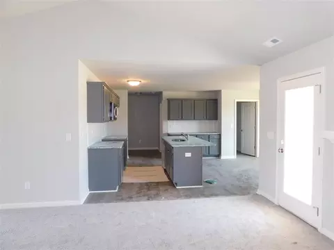 87 Monaghan Ct, Selma, NC 27576 photo 8