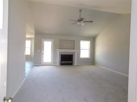 87 Monaghan Ct, Selma, NC 27576 photo 6