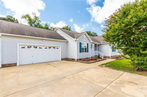 44 Clarence Ln, Garner, NC 27529 photo 2