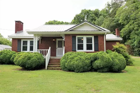 255 Sunset Dr, Robbins, NC 27325 photo 1