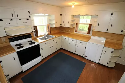 255 Sunset Dr, Robbins, NC 27325 photo 8